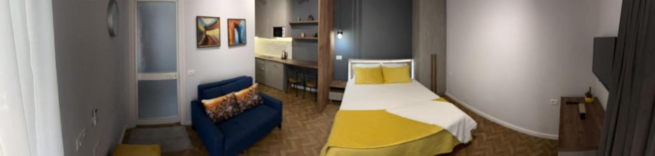 Florent'S Superb Studio, Free Parking & Garden!! Тирана Екстер'єр фото