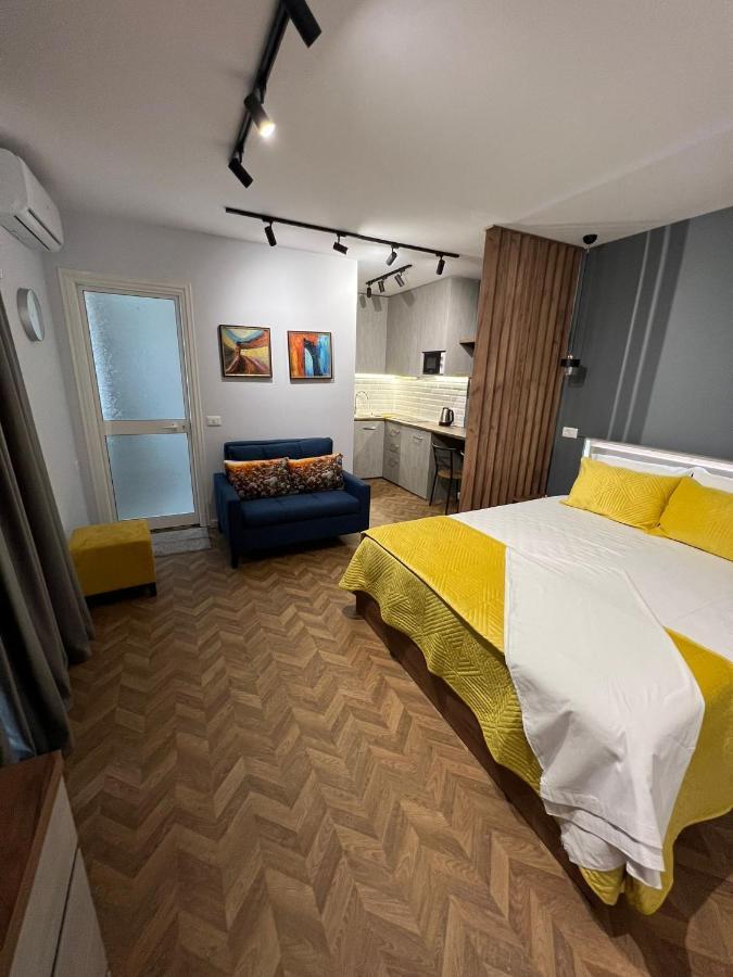 Florent'S Superb Studio, Free Parking & Garden!! Тирана Екстер'єр фото